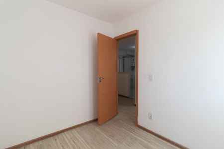 Quarto 1 de apartamento para alugar com 2 quartos, 40m² em Vila Nova, Porto Alegre