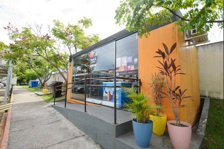 Apartamento para alugar com 48m², 2 quartos e 1 vagaÁrea comum - Mini Market