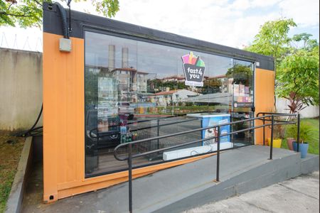 Apartamento para alugar com 48m², 2 quartos e 1 vagaÁrea comum - Mini Market