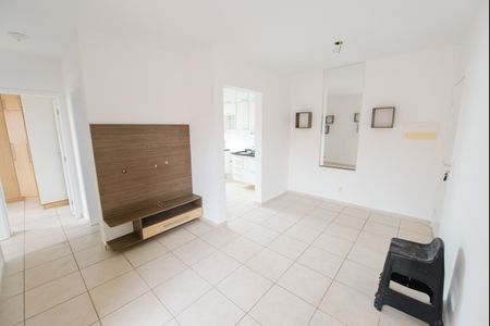 Sala de apartamento para alugar com 2 quartos, 48m² em Campos Elíseos, Taubaté