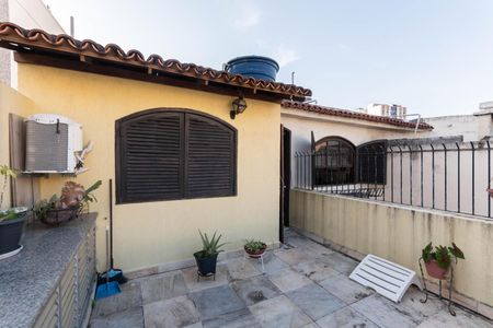 Apartamento à venda com 177m², 4 quartos e 2 vagasCobertura