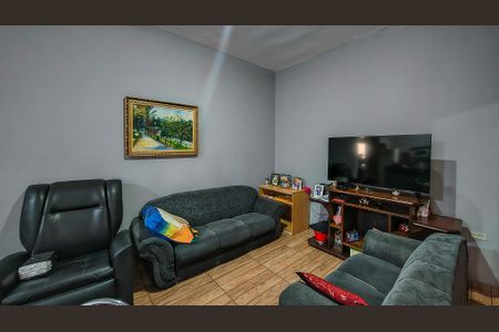 Sala de casa à venda com 8 quartos, 300m² em Parque Grajau, São Paulo