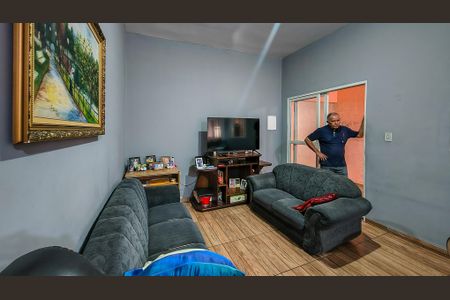 Sala de casa à venda com 8 quartos, 300m² em Parque Grajau, São Paulo