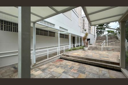 Apartamento para alugar com 73m², 2 quartos e 2 vagasHall de entrada