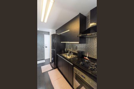 Apartamento para alugar com 73m², 2 quartos e 2 vagasCozinha