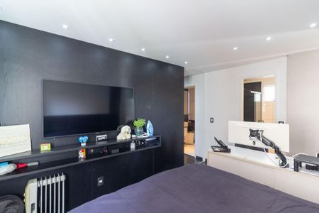 Apartamento para alugar com 73m², 2 quartos e 2 vagasQuarto 2 - Suíte