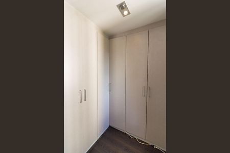 Apartamento para alugar com 73m², 2 quartos e 2 vagasQuarto 2 Closet 