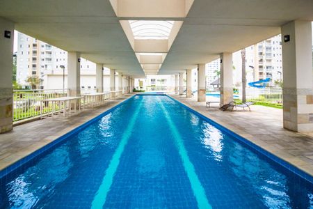 Apartamento para alugar com 73m², 2 quartos e 2 vagasPiscina