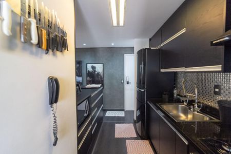 Apartamento para alugar com 73m², 2 quartos e 2 vagasCozinha