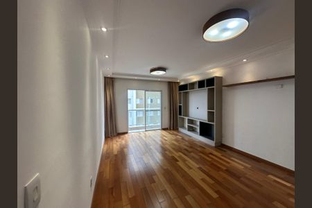 Apartamento à venda com 120m², 3 quartos e 2 vagasSala