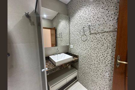 Apartamento à venda com 120m², 3 quartos e 2 vagasBanheiro da Suíte 1