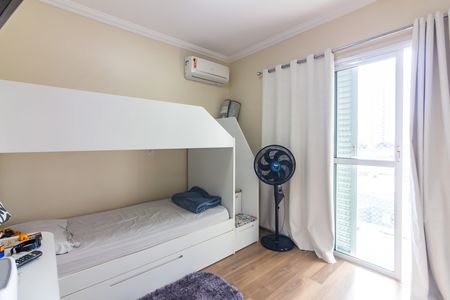 Casa à venda com 217m², 3 quartos e 6 vagasQuarto 1