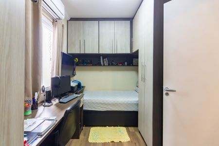 Casa à venda com 217m², 3 quartos e 6 vagasQuarto 2
