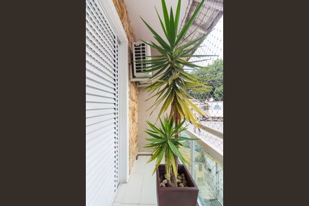 Casa à venda com 217m², 3 quartos e 6 vagasSacada