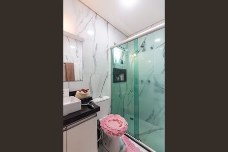 Casa à venda com 217m², 3 quartos e 6 vagasBanheiro 2