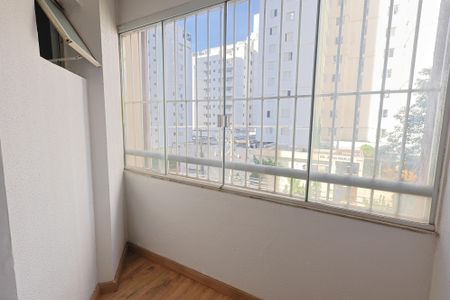 Vista da Sala de apartamento para alugar com 2 quartos, 60m² em Setor Bueno, Goiânia
