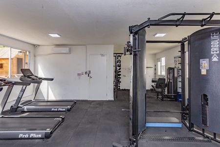 Apartamento à venda com 42m², 2 quartos e sem vaga Apartamento à venda com 42m², 2 quartos e sem vagaAcademia