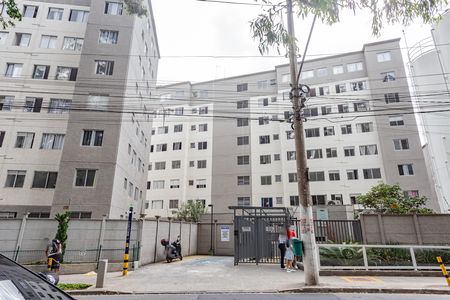 Apartamento à venda com 42m², 2 quartos e sem vaga Apartamento à venda com 42m², 2 quartos e sem vagaFachada