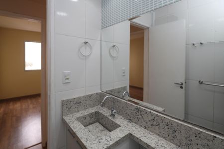Apartamento para alugar com 55m², 2 quartos e 1 vagaBanheiro 