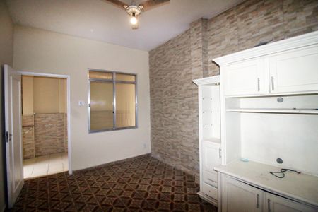 Sala de casa à venda com 2 quartos, 58m² em Vista Alegre, Rio de Janeiro