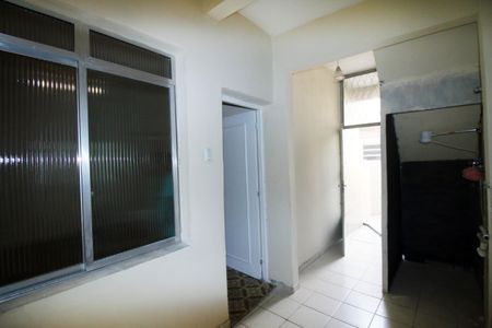 Casa à venda com 58m², 2 quartos e sem vagaHall de entrada e Varanda