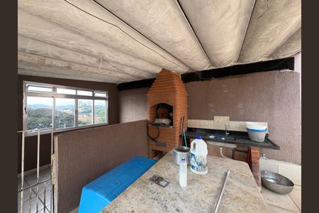 Casa à venda com 365m², 3 quartos e 6 vagasQuintal/ Churrasqueira 