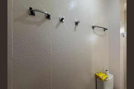 Casa à venda com 365m², 3 quartos e 6 vagasBanheiro de serviço