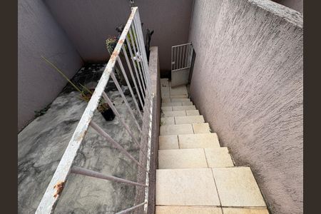 Casa à venda com 365m², 3 quartos e 6 vagasPorão 