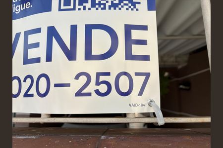 Casa à venda com 365m², 3 quartos e 6 vagasPlaca VAIO-184