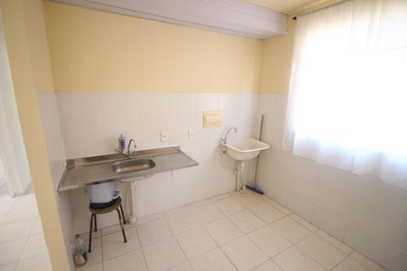 Apartamento para alugar com 44m², 2 quartos e 1 vagaCozinha e Área de Serviço