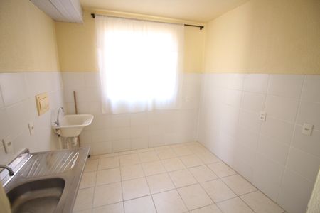 Apartamento para alugar com 44m², 2 quartos e 1 vagaCozinha e Área de Serviço