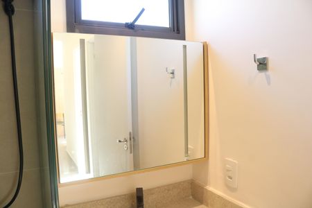Apartamento para alugar com 68m², 2 quartos e sem vagaBanheiro