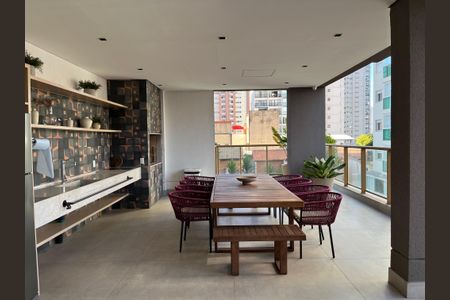 Apartamento para alugar com 68m², 2 quartos e sem vagaÁrea comum - Churrasqueira