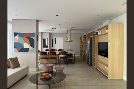 Apartamento para alugar com 68m², 2 quartos e sem vagaÁrea comum - Salão de festas