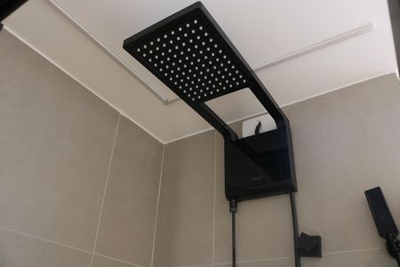 Apartamento para alugar com 68m², 2 quartos e sem vagaBanheiro