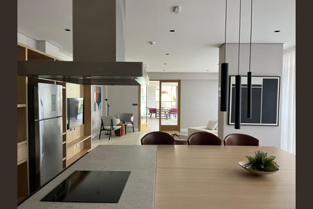 Apartamento para alugar com 68m², 2 quartos e sem vagaÁrea comum - Salão de festas