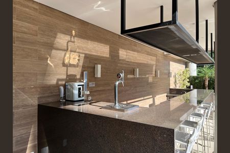 Apartamento para alugar com 68m², 2 quartos e sem vagaÁrea comum