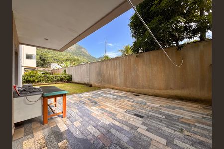 Apartamento à venda com 189m², 3 quartos e 1 vagaÁrea Garden