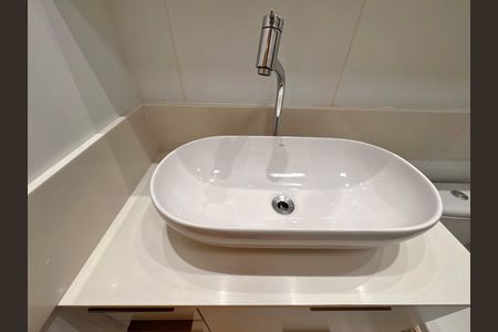 Apartamento à venda com 189m², 3 quartos e 1 vagaBanheiro Social