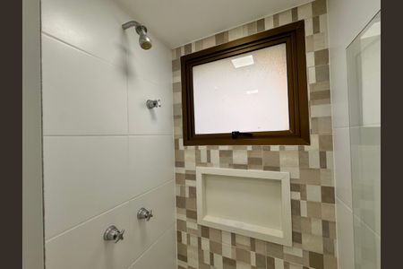Apartamento à venda com 189m², 3 quartos e 1 vagaSuíte - Banheiro