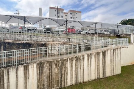Apartamento para alugar com 48m², 2 quartos e 1 vaga Apartamento para alugar com 48m², 2 quartos e 1 vagaVista da Área de Serviço