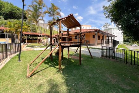 Apartamento para alugar com 48m², 2 quartos e 1 vaga Apartamento para alugar com 48m², 2 quartos e 1 vagaÁrea comum - Playground
