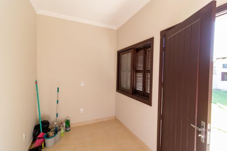 Casa à venda com 300m², 4 quartos e 3 vagas Casa à venda com 300m², 4 quartos e 3 vagasÁrea de Serviço
