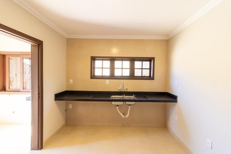 Casa à venda com 300m², 4 quartos e 3 vagas Casa à venda com 300m², 4 quartos e 3 vagasCozinha