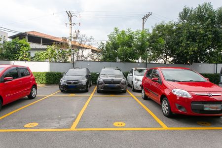 Apartamento à venda com 44m², 2 quartos e 1 vaga Apartamento à venda com 44m², 2 quartos e 1 vagaGaragem