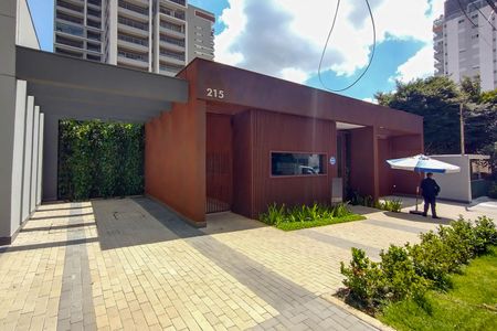 Studio para alugar com 30m², 1 quarto e sem vaga Studio para alugar com 30m², 1 quarto e sem vagaFachada