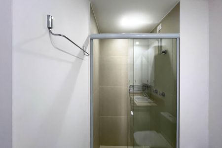 Studio para alugar com 30m², 1 quarto e sem vaga Studio para alugar com 30m², 1 quarto e sem vagaBanheiro