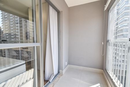 Apartamento para alugar com 25m², 1 quarto e sem vaga Apartamento para alugar com 25m², 1 quarto e sem vagaVaranda