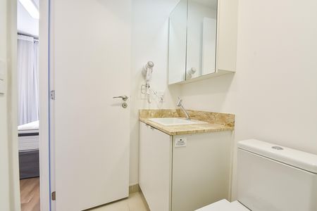 Apartamento para alugar com 25m², 1 quarto e sem vaga Apartamento para alugar com 25m², 1 quarto e sem vagaBanheiro
