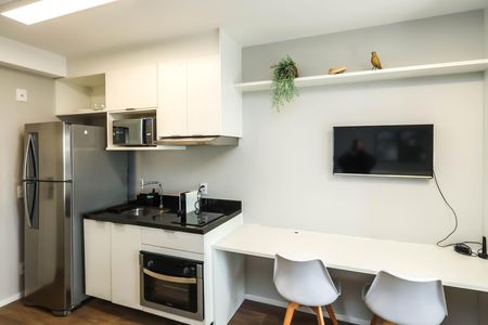 Cozinha de apartamento para alugar com 1 quarto, 25m² em Vila Mariana, São Paulo